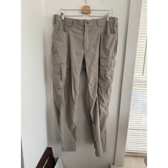 Duluth Trading Co. Men's Lightweight Cargo Pants | Size XL x30 - Picture 1 of 6
